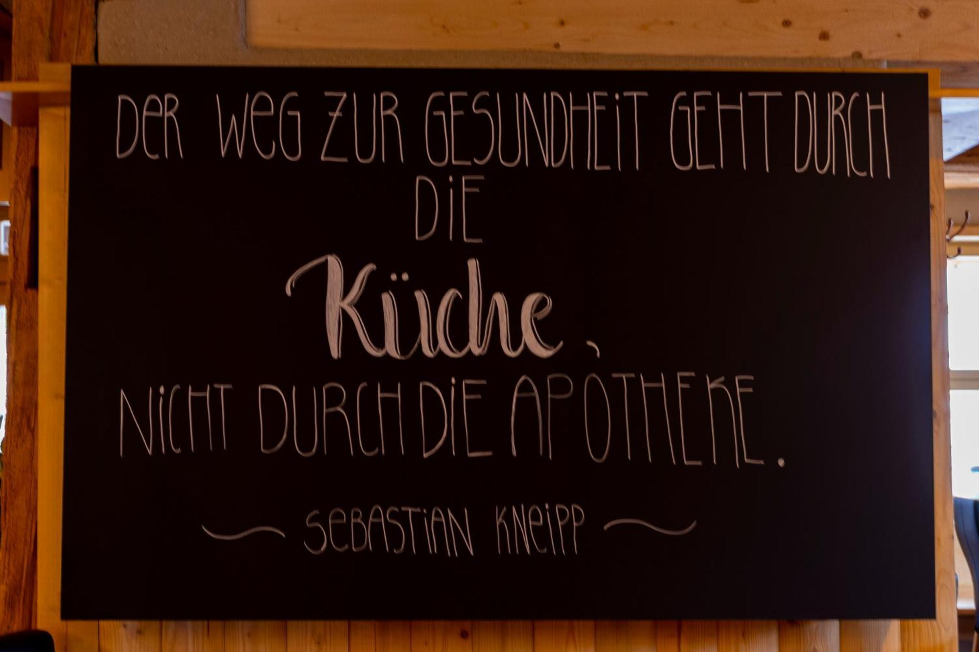 Hotel Teutsche Schule Schleusingen Esterno foto